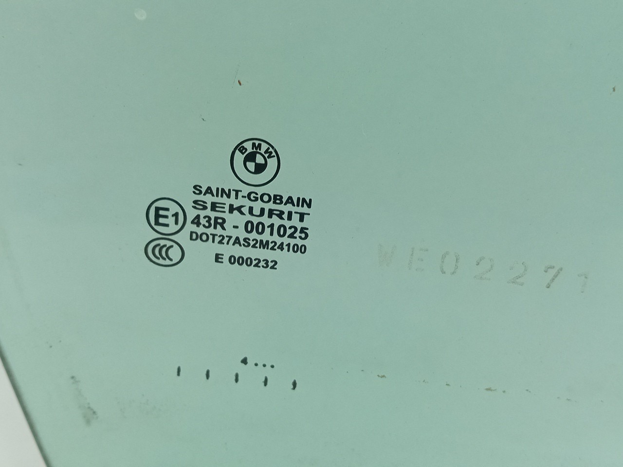 Vidro porta frente direita BMW X3 (E83) Imagem-1