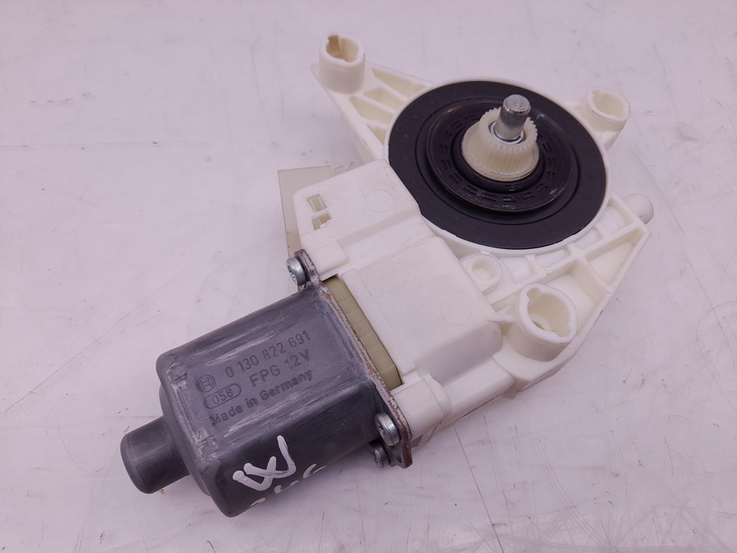 Moteur lève-vitre avant Droite MERCEDES-BENZ Classe B (W246, W242) Imagem-1