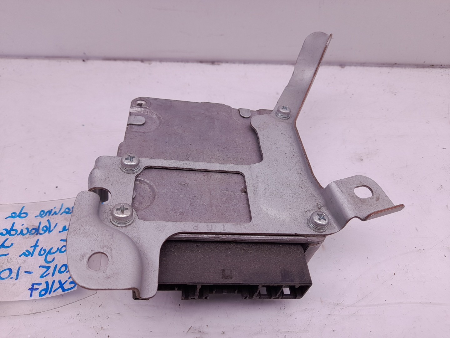 Generic Unit Module TOYOTA Yaris (_P13_) Imagem-2