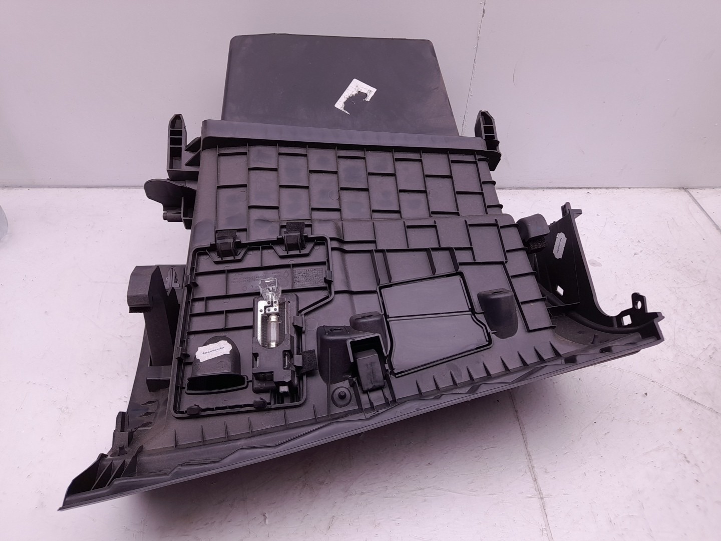 Porta luvas RENAULT Megane III (BZ0_) Imagem-1