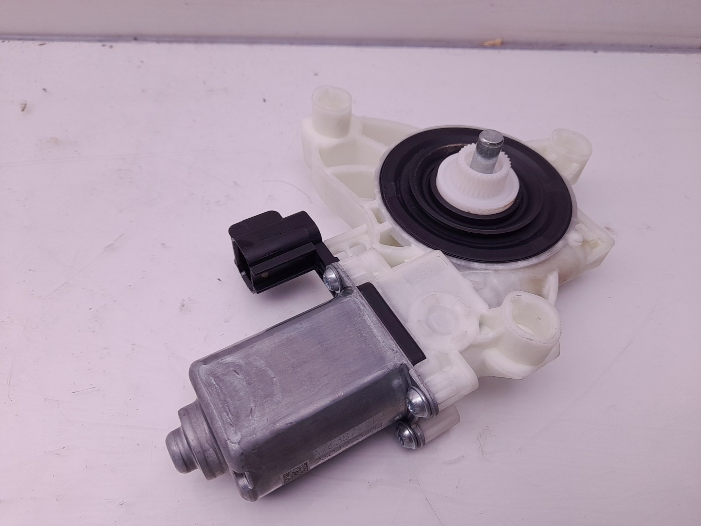 Moteur lève-vitre arrière Droite FORD Focus IV Imagem-2