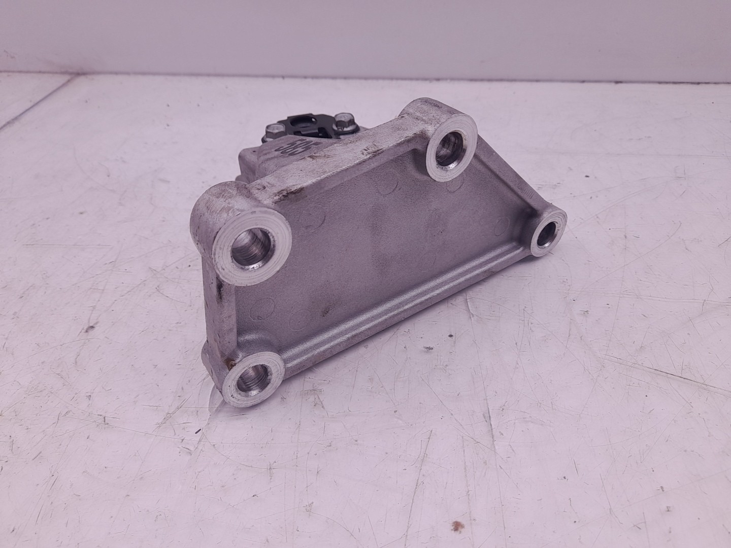 Support Moteur KIA Ceed (CD) Imagem-2