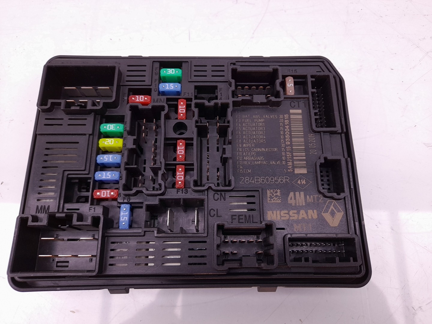 Fuse box / SAM / BSI RENAULT Captur II Imagem-1