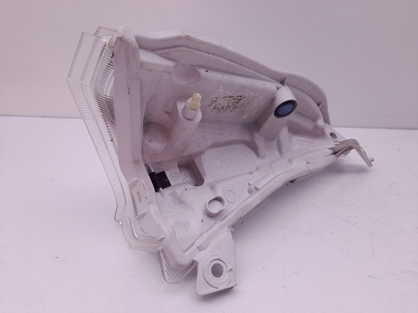 Left rear reflector NISSAN Leaf EV (ZE0) Imagem-2