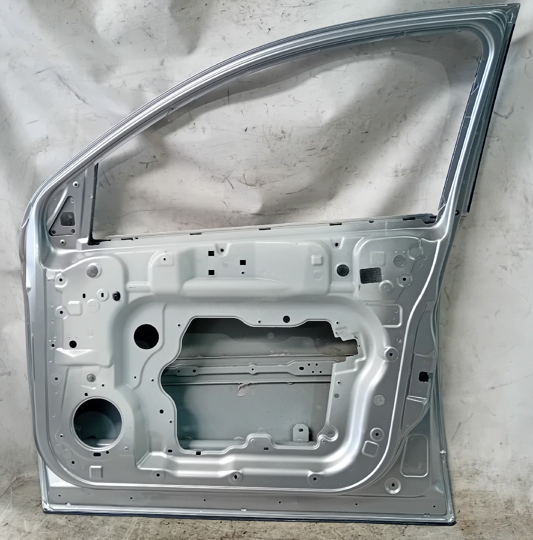 Porta anteriore destra NISSAN Qashqai/Qashqai+2 I (J10, JJ10) Imagem-1