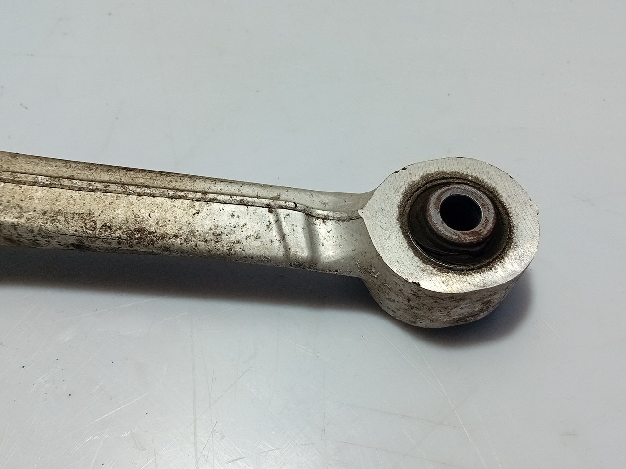 Left front suspension arm NISSAN Qashqai/Qashqai+2 I (J10, JJ10) Imagem-2