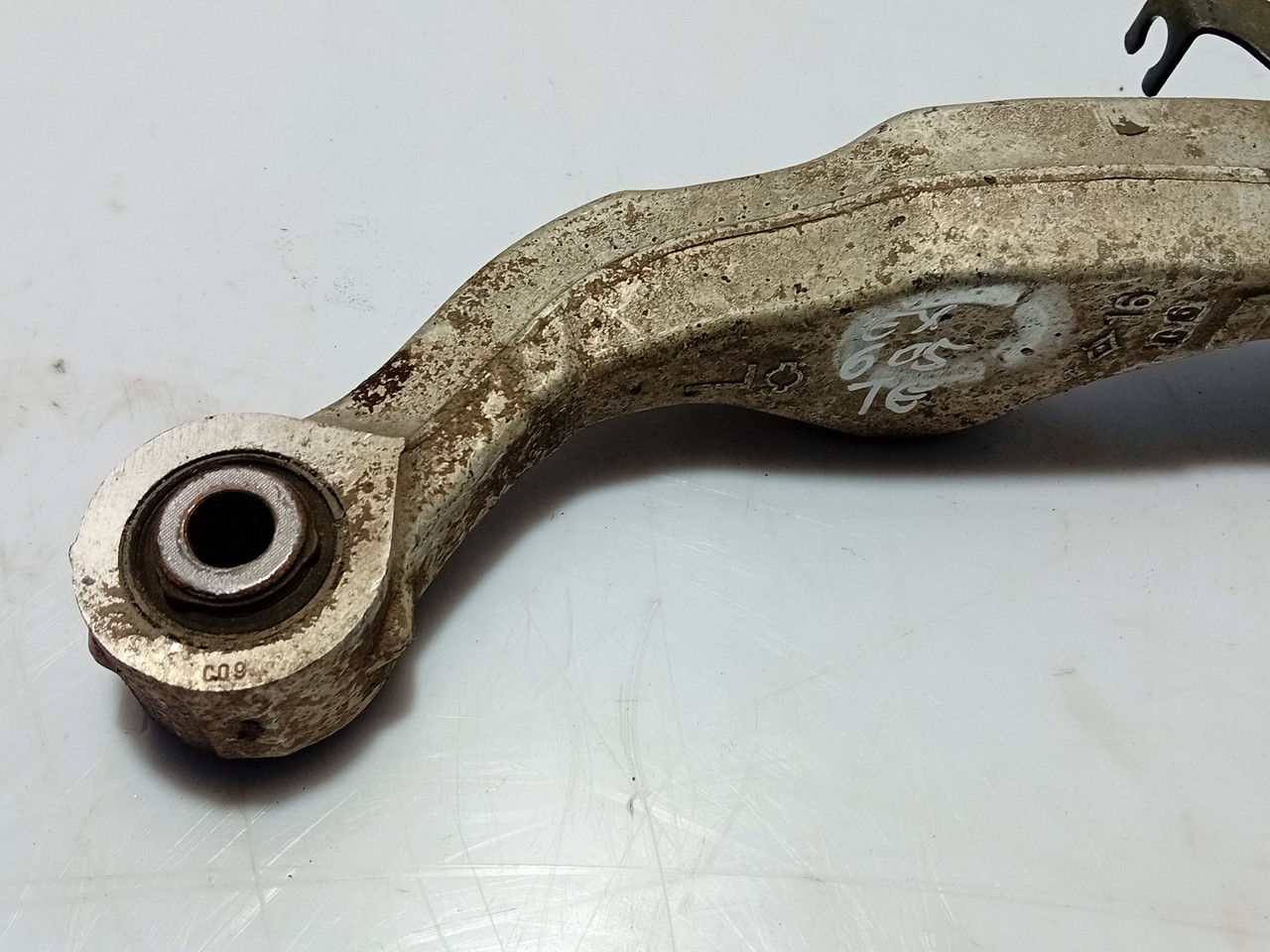 Left front suspension arm NISSAN Qashqai/Qashqai+2 I (J10, JJ10) Imagem-1