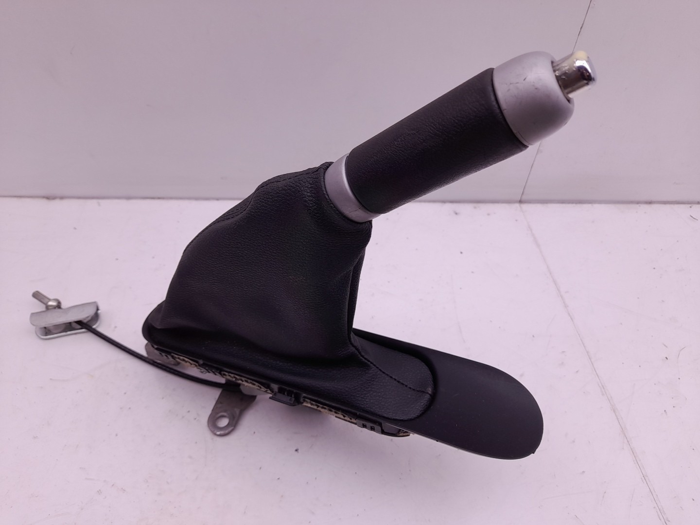 Hand brake / parking brake MINI Mini Clubman (R55) Imagem-1