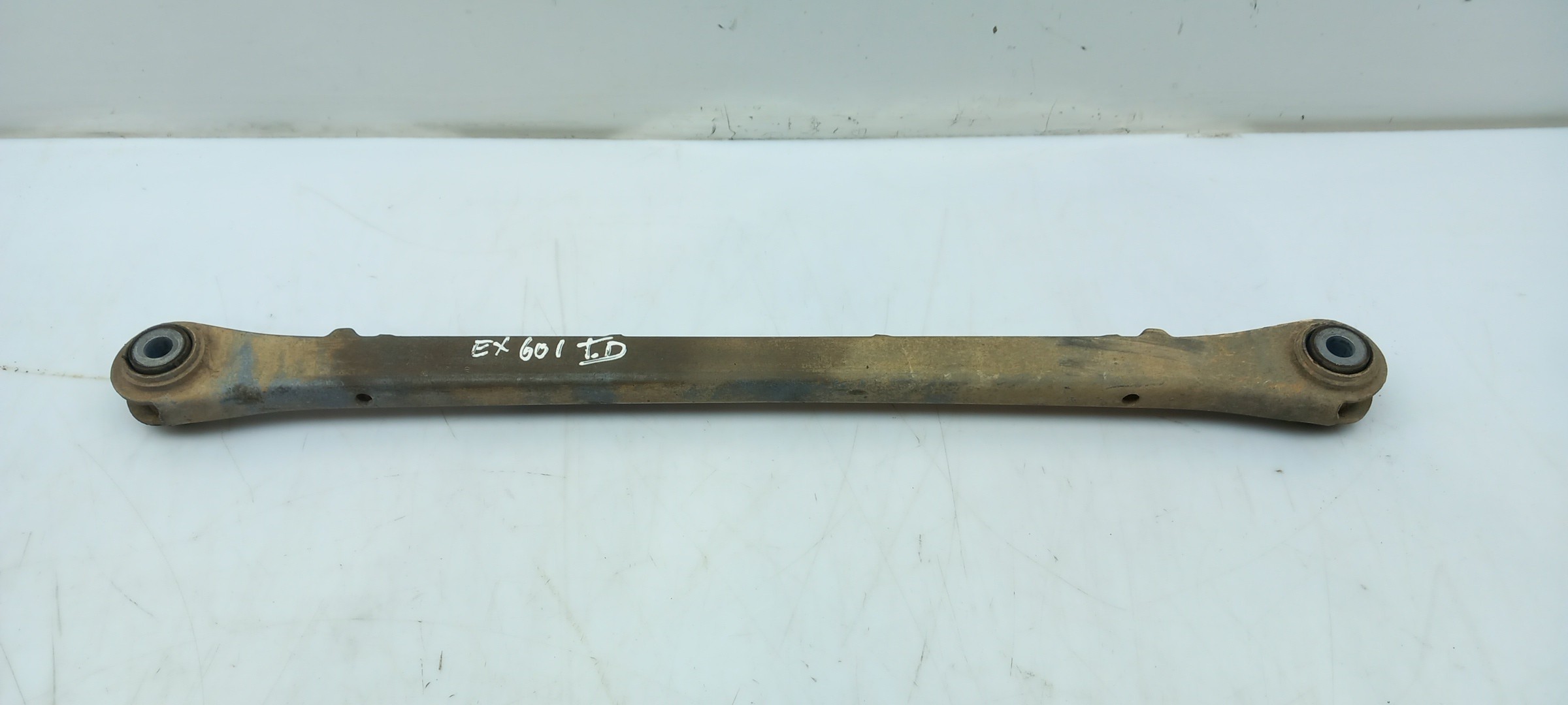 Right rear suspension arm