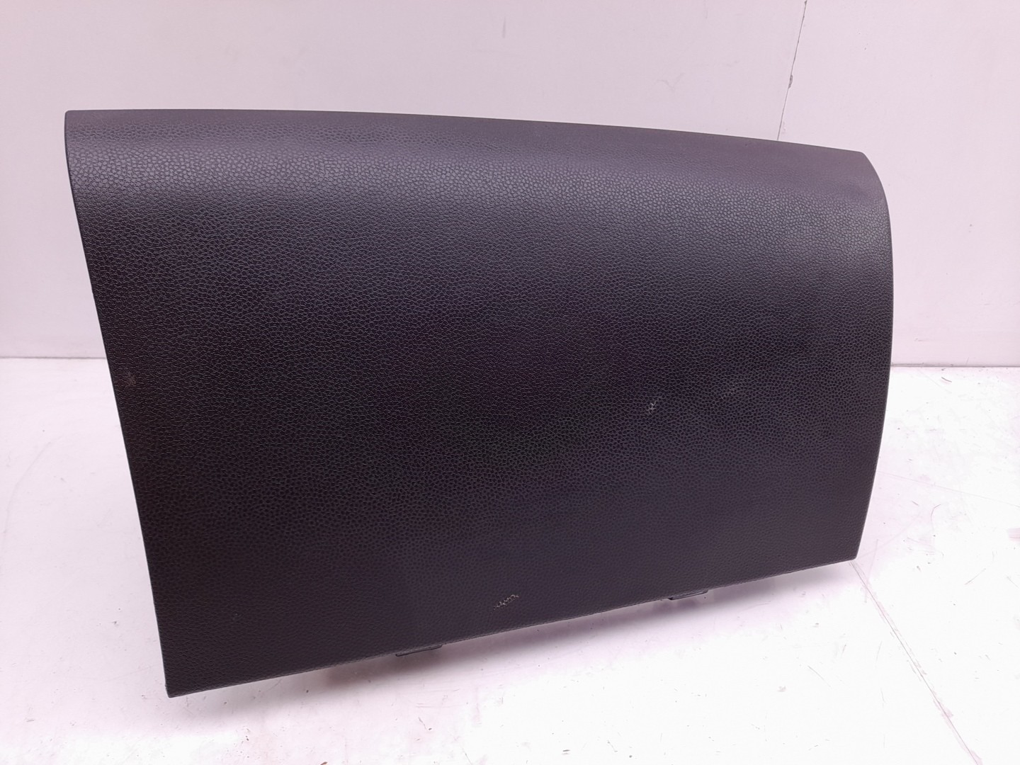 Glove Box / Compartment