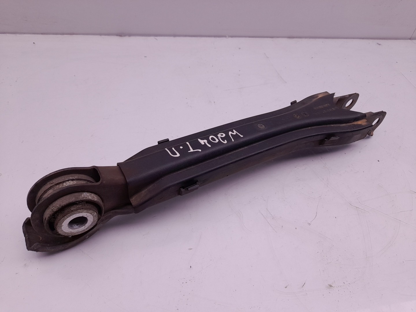 Right rear suspension arm