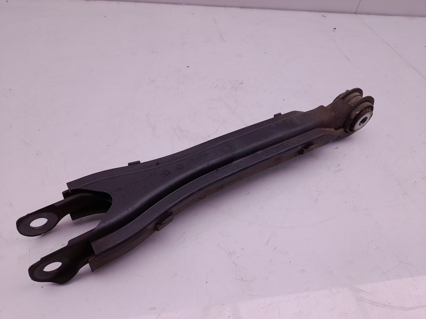 Left front suspension arm