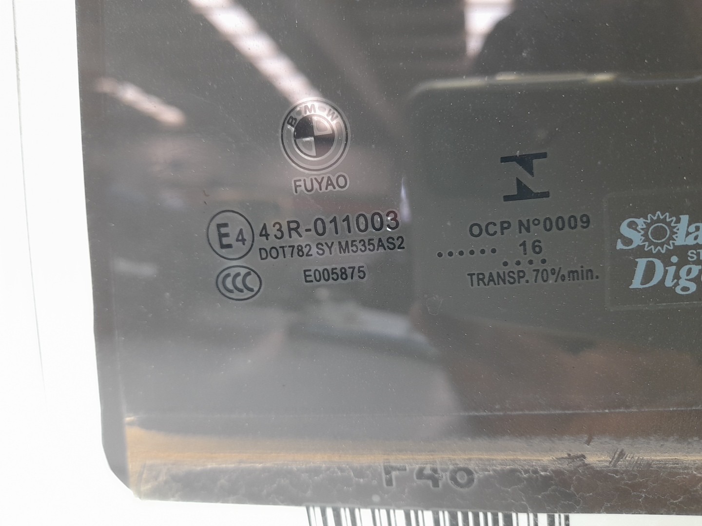 Vidro porta trás esquerdo BMW X1 (F48) Imagem-1