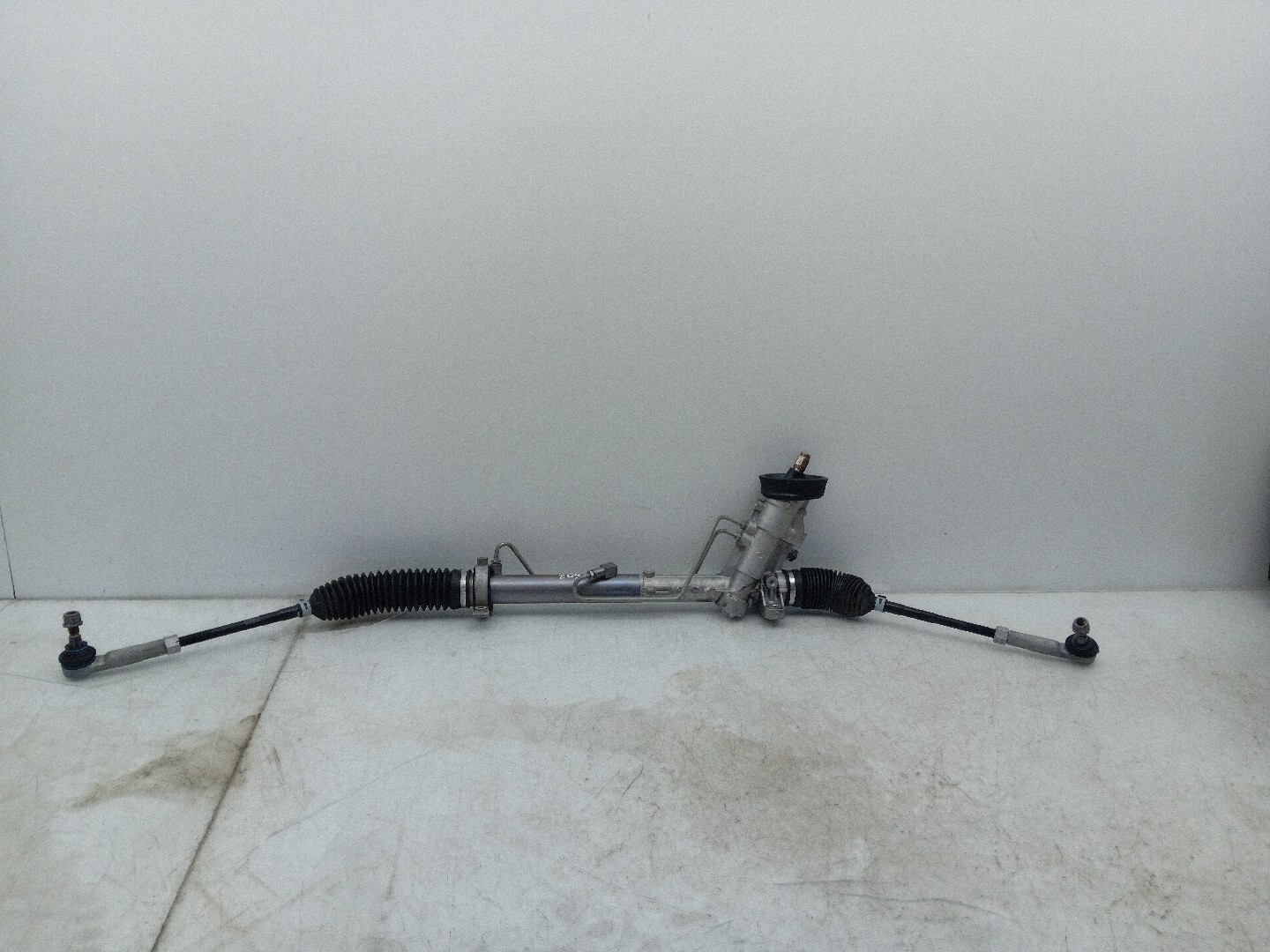 Steering box