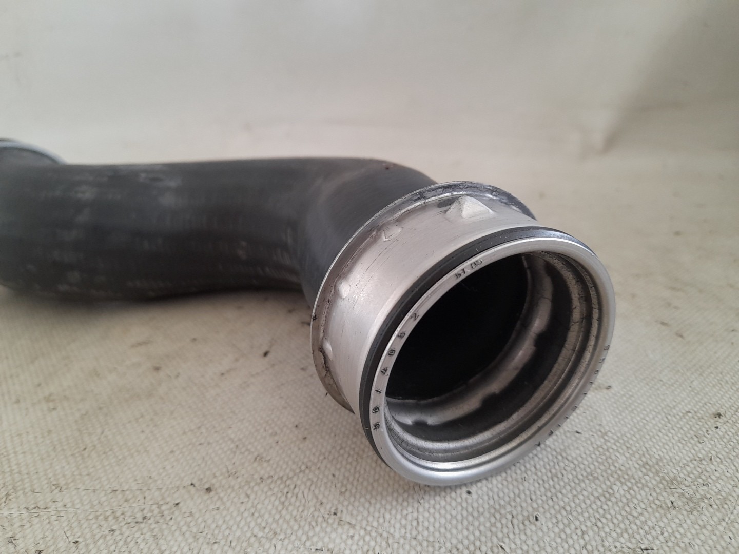 Tubo intercooler VOLKSWAGEN Jetta III (1K2) Imagem-1