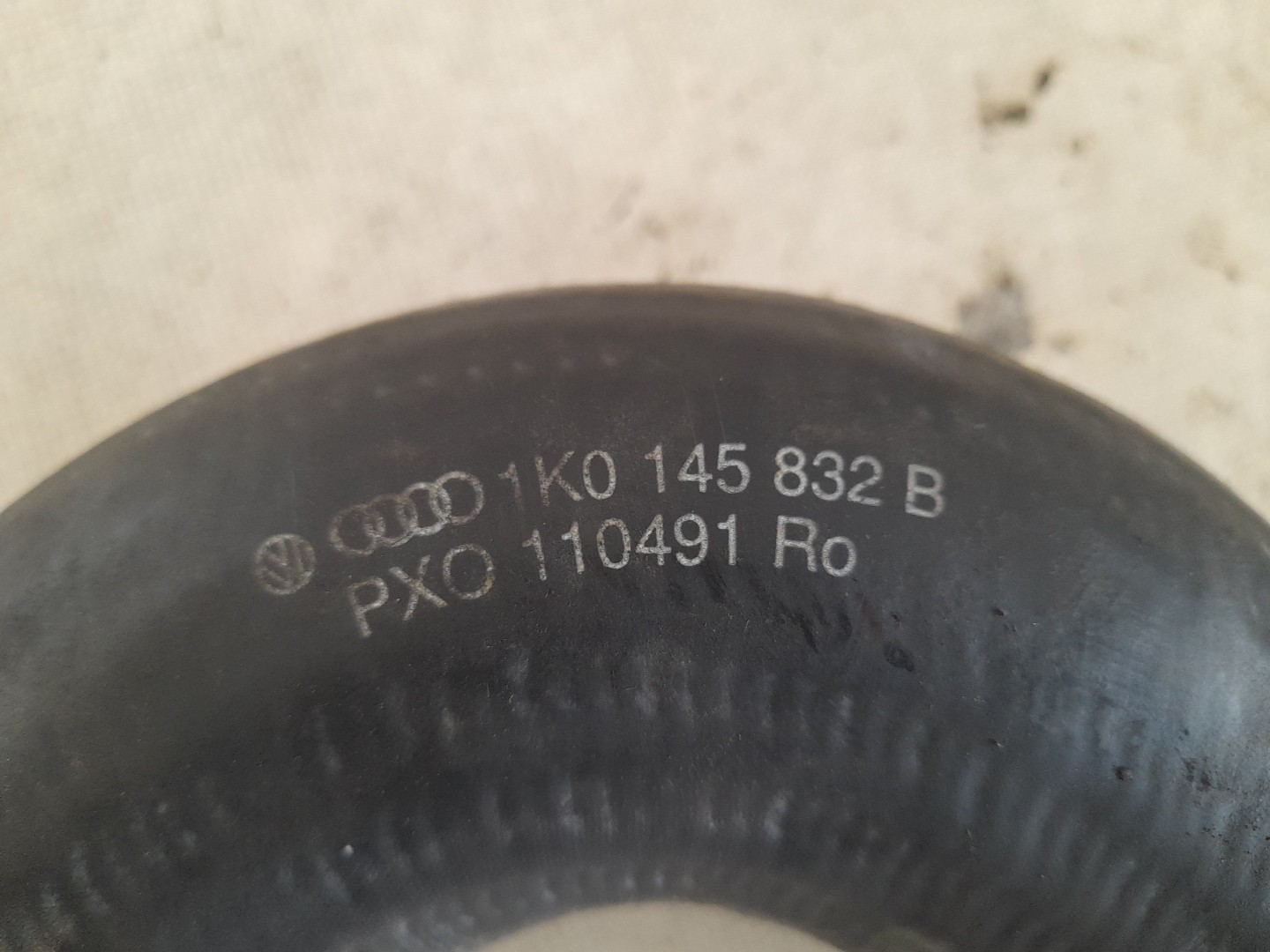 Tubo intercooler VOLKSWAGEN Jetta III (1K2) Imagem-2