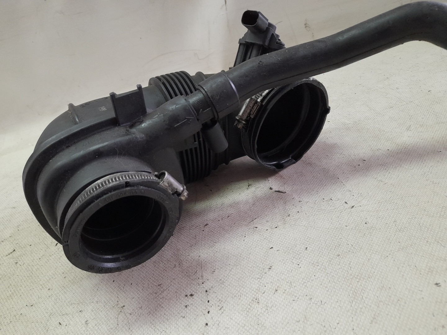 Tubo intercooler MERCEDES-BENZ Classe C Carrinha (S204) Imagem-1