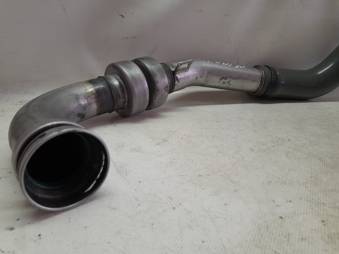 Tubo intercooler RENAULT Megane III Grandtour (KZ0/1) Imagem-1