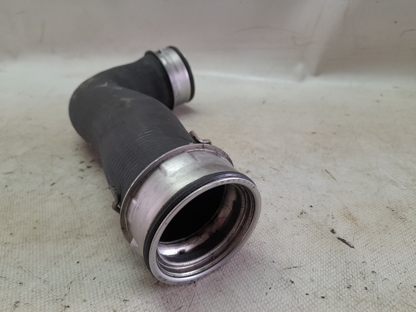 Tubo intercooler VOLKSWAGEN Jetta III (1K2) Imagem-2