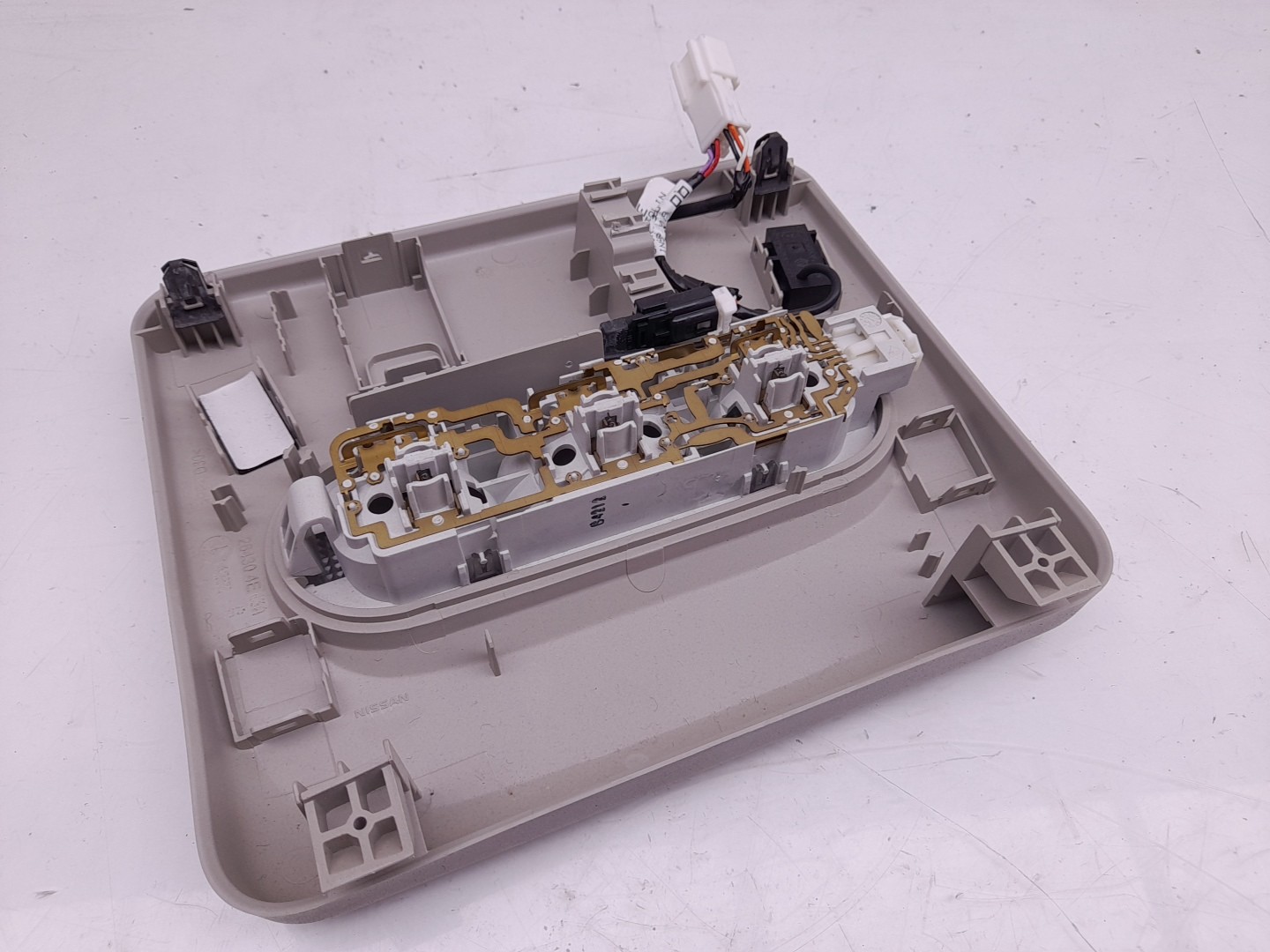 Plafonier frente NISSAN Qashqai II (J11) Imagem-1