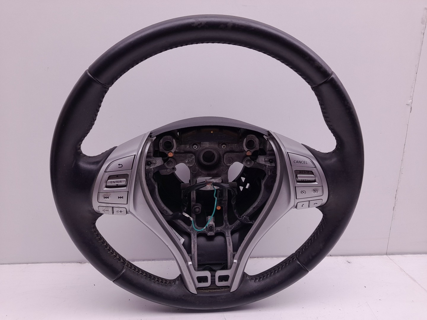 Volante de dirección NISSAN Qashqai II (J11) Imagem-0