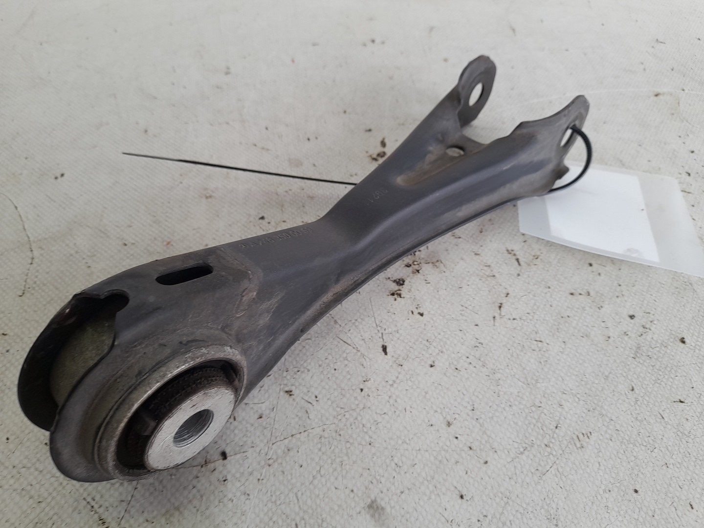 Right rear suspension arm MERCEDES-BENZ Classe A (W176) Imagem-1