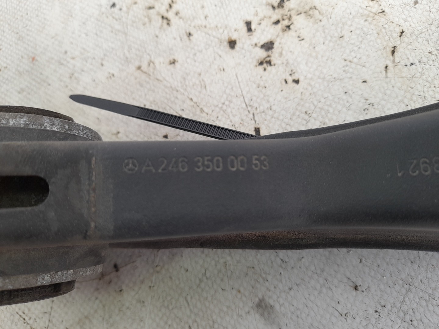 Right rear suspension arm MERCEDES-BENZ Classe A (W176) Imagem-2