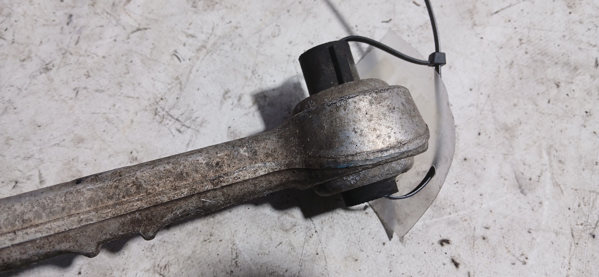 Bras de suspension Avant gauche BMW 1 (E87) Imagem-2