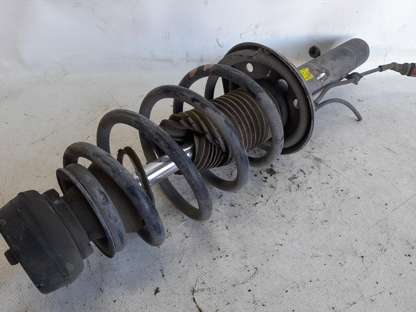 Right Front Shock Absorber