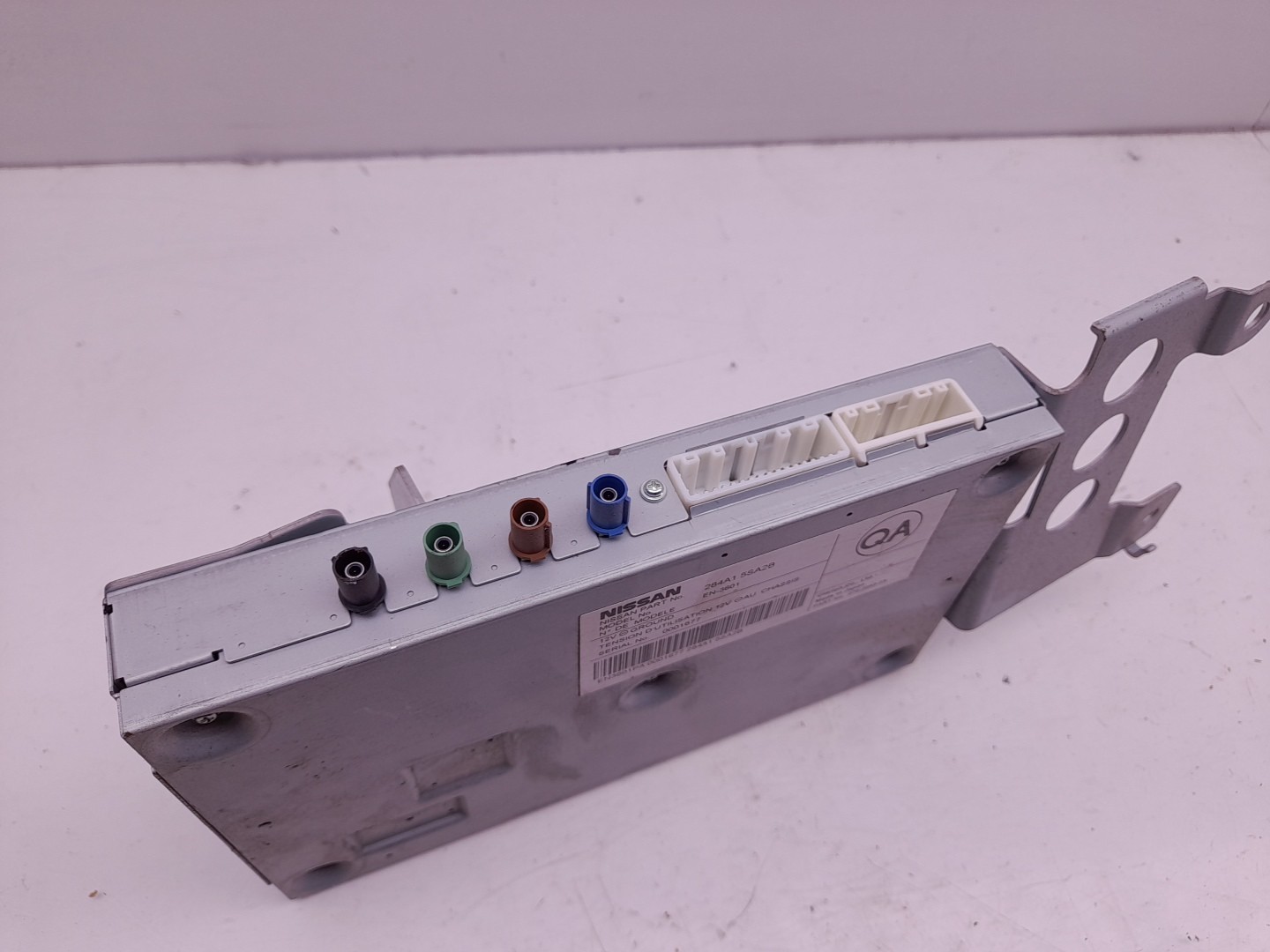 Module de confort NISSAN Leaf EV (ZE1) Imagem-2