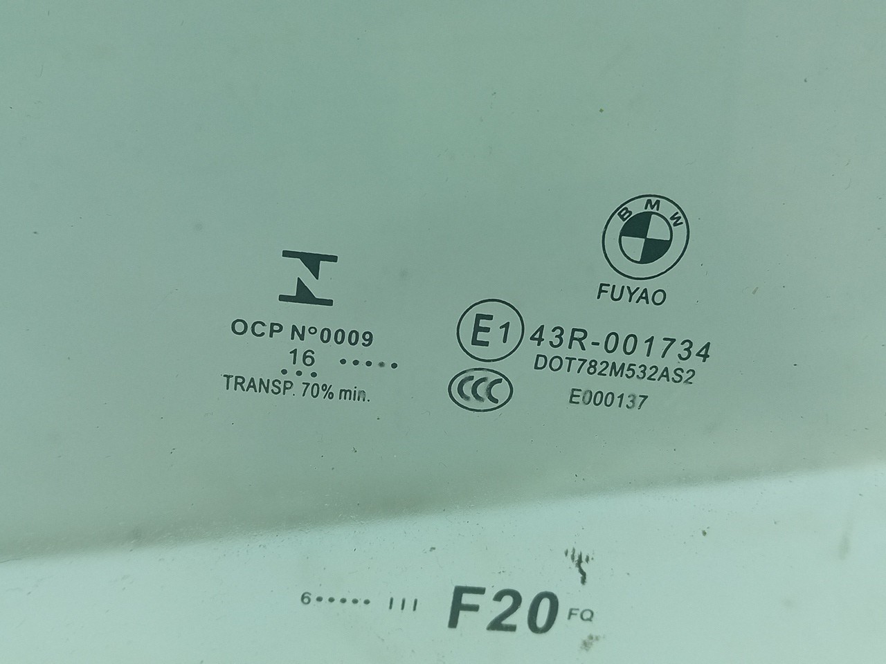 Vidro porta trás direito BMW 1 (F20) Imagem-1