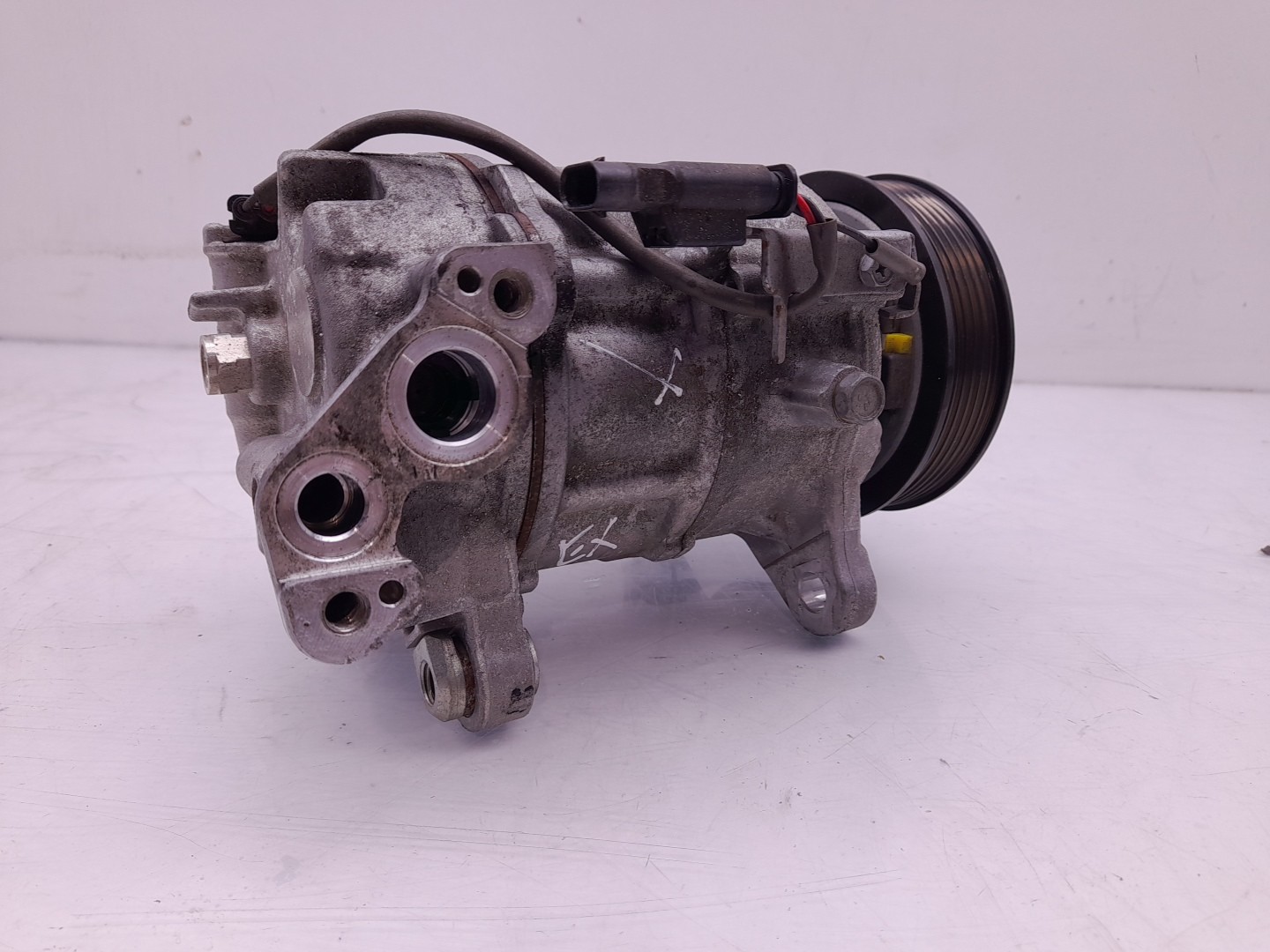 AC compressor BMW 1 (F20) Imagem-1
