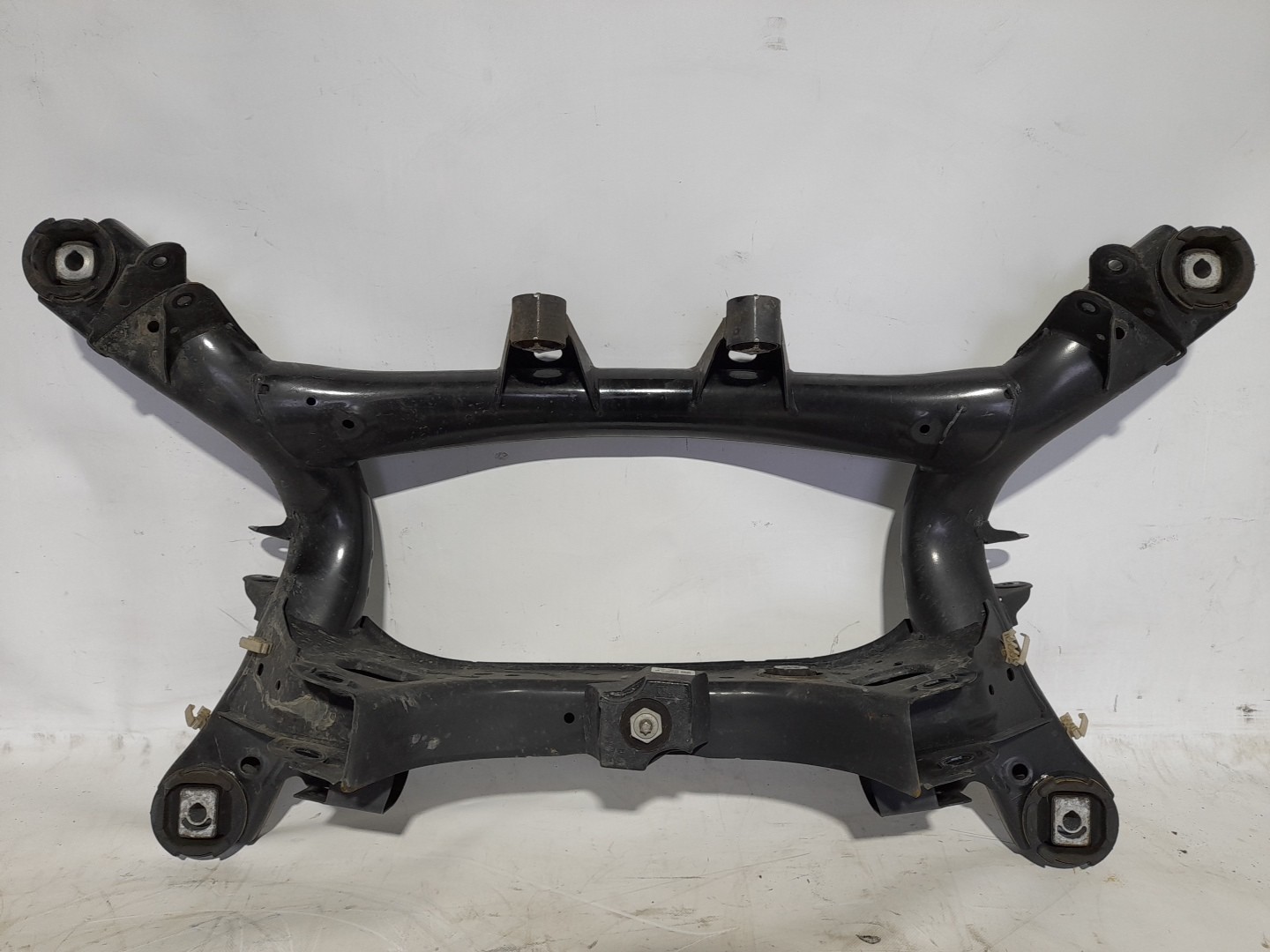 Rear subframe BMW 1 (F20) Imagem-1