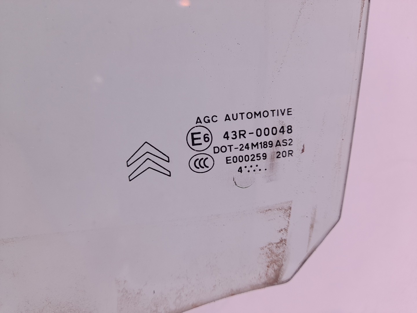Left rear door glass CITROËN C3 II (SC_) Imagem-1