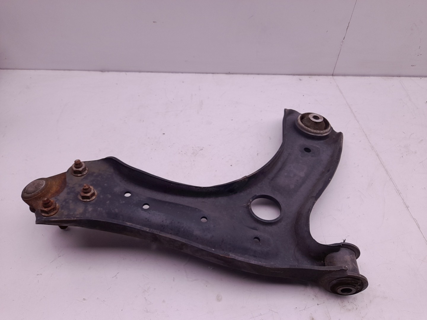 Bras de suspension Avant gauche SEAT Ibiza IV (6J5, 6P1) Imagem-1