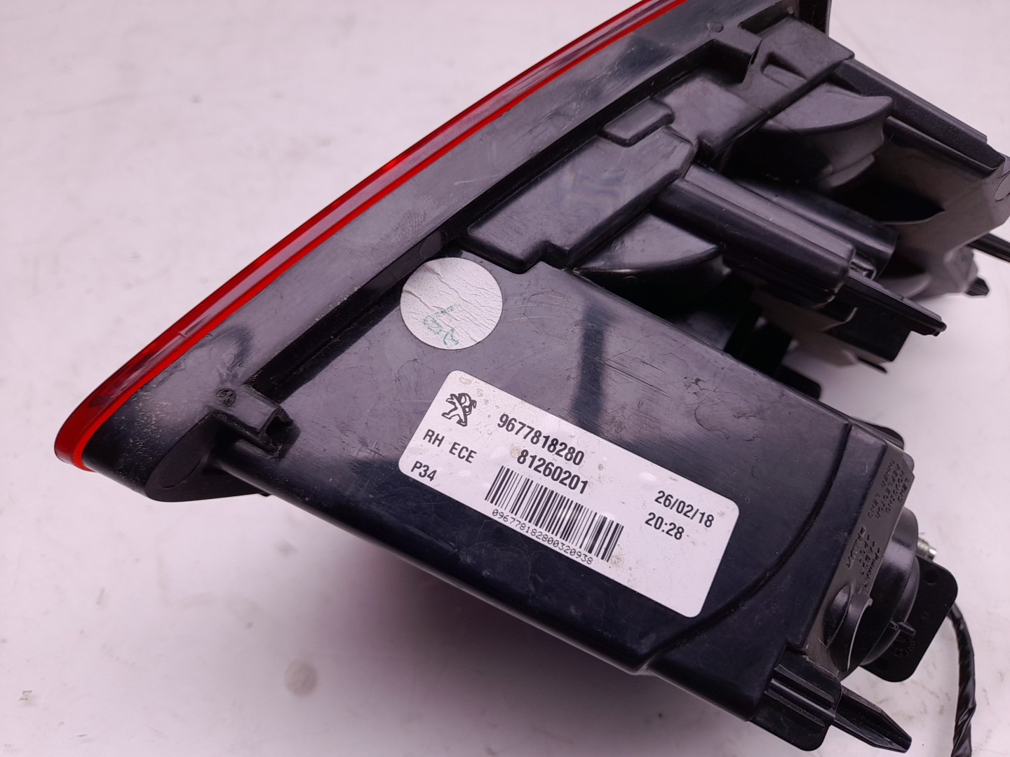 Right Tailgate light PEUGEOT 308 II Imagem-3