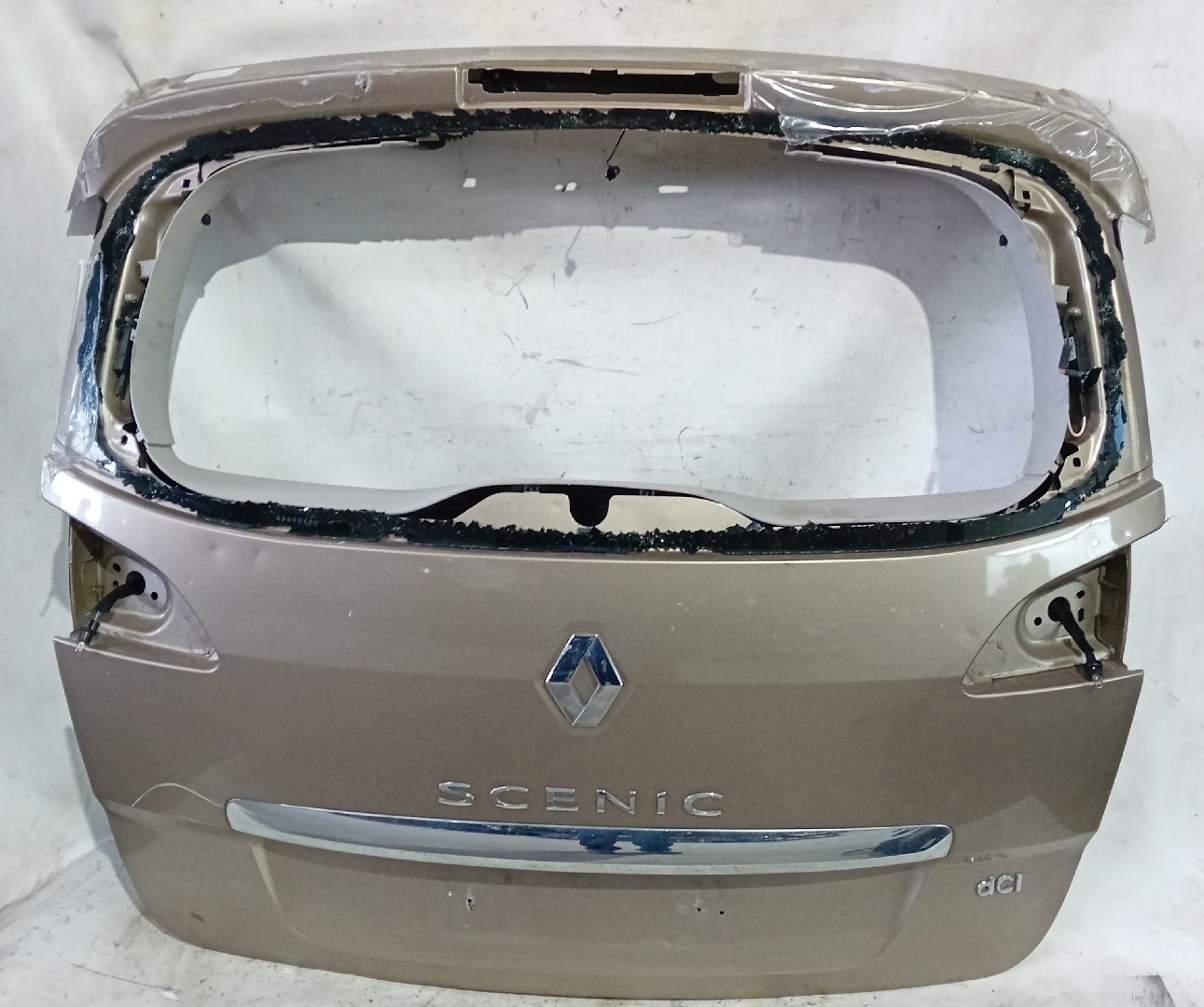 Tailgate / Trunk lid