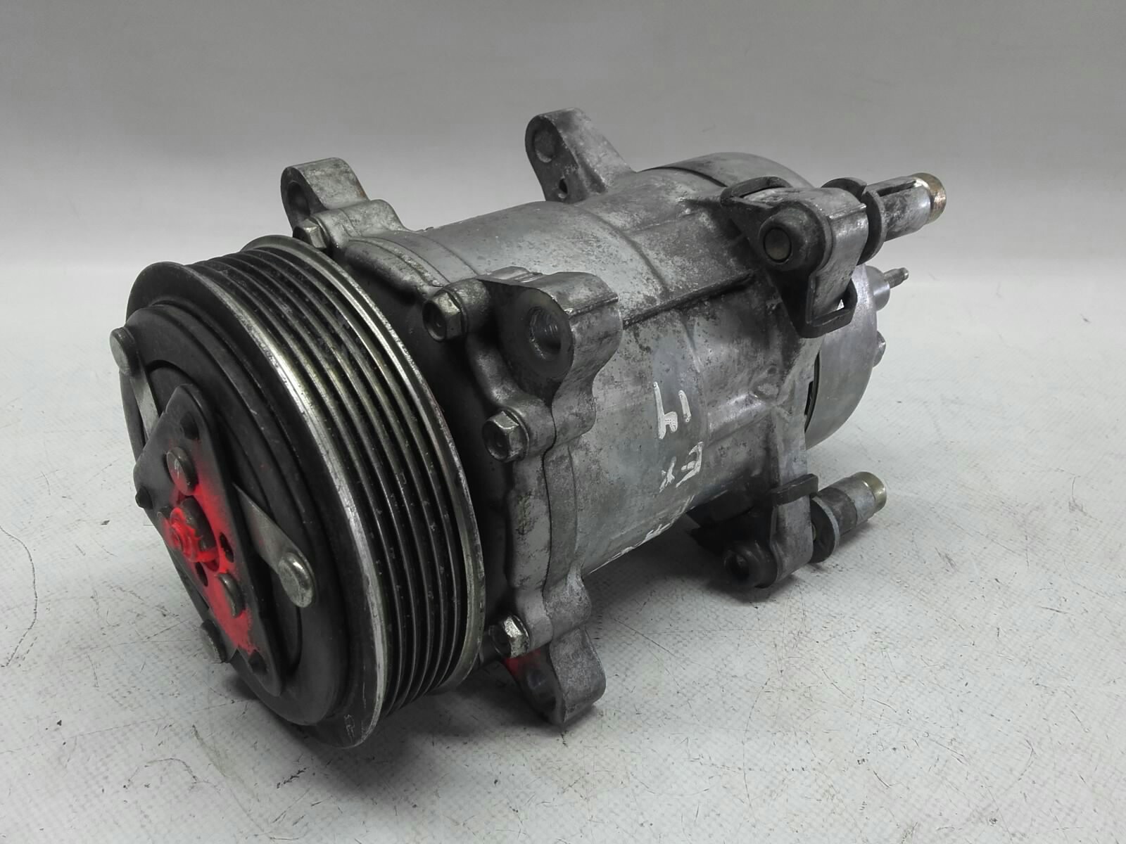 Compresor A/A PEUGEOT 307 Break (3E) Imagem-2