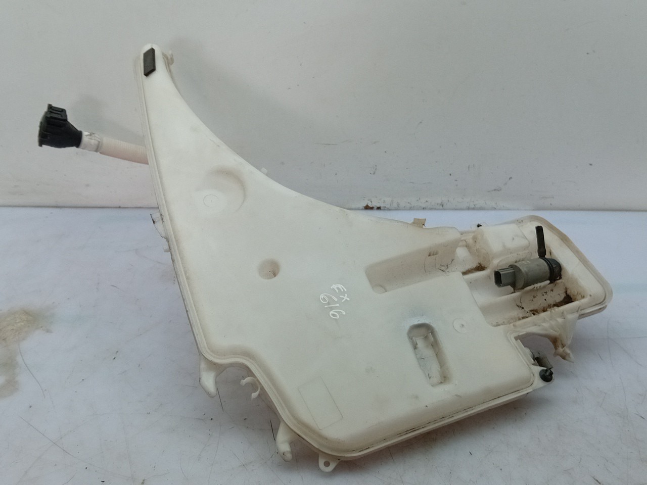 Réservoir lave-glace BMW 3 (E90) Imagem-1