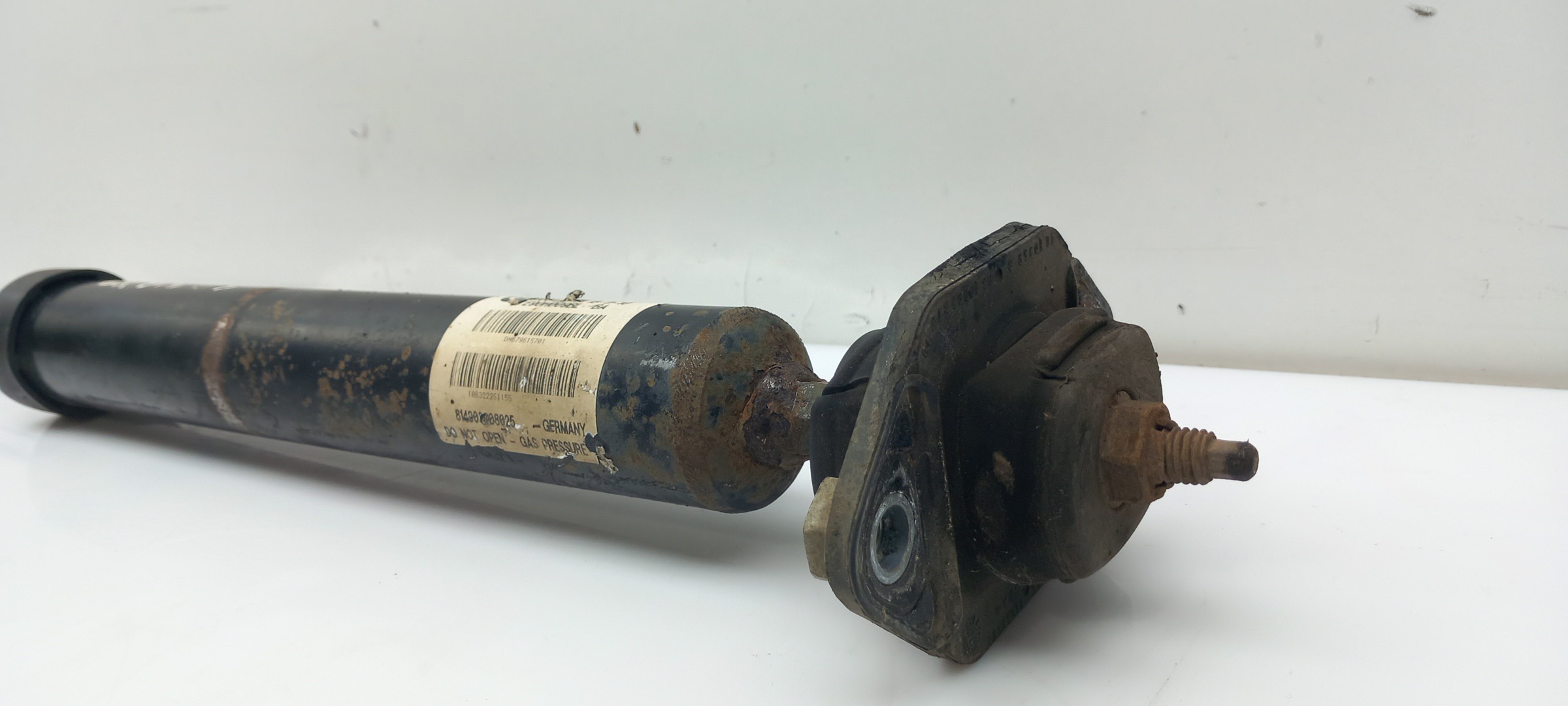 Left Rear Shock Absorber BMW 3 (E90) Imagem-1