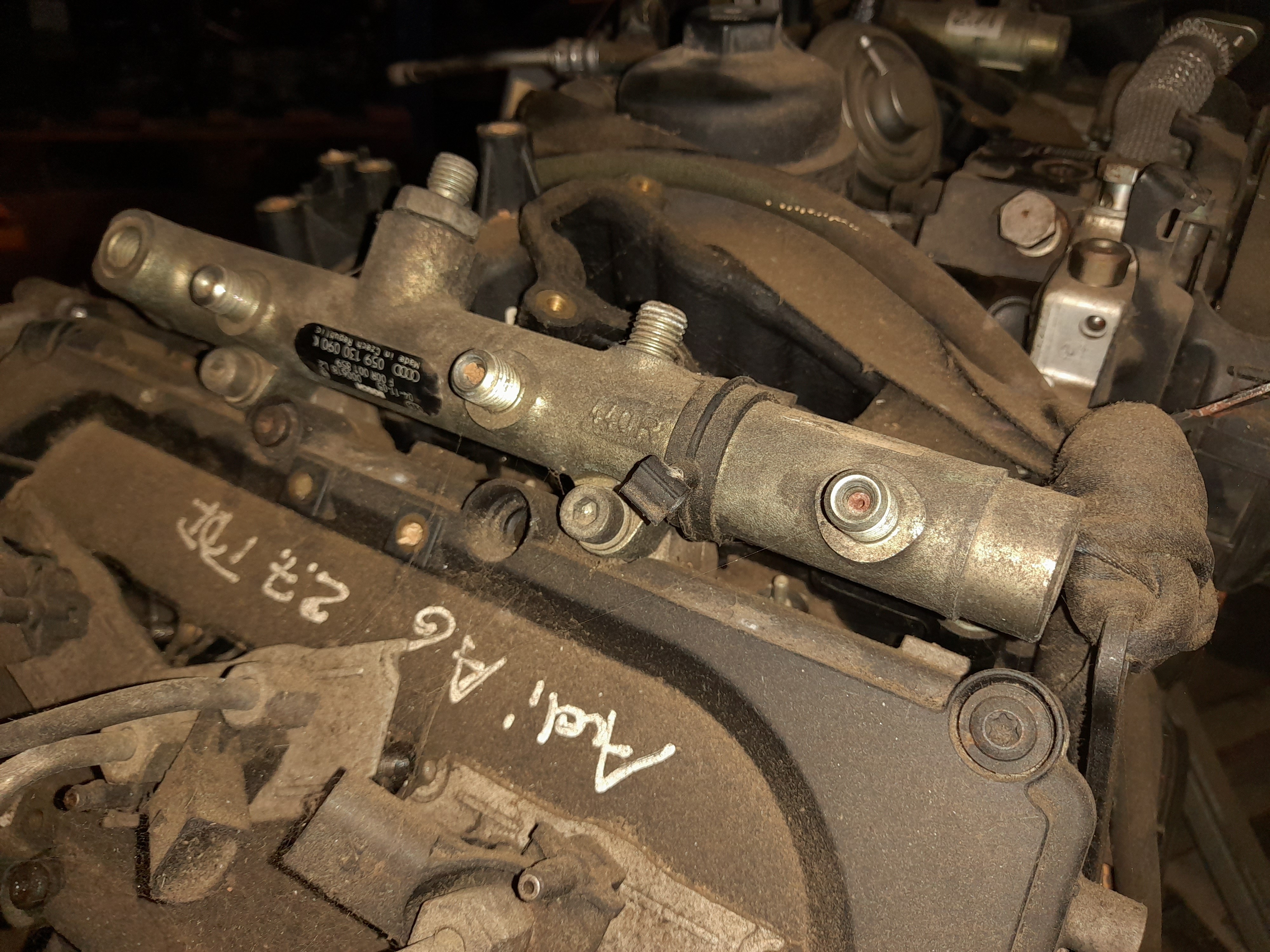 Fuel rail