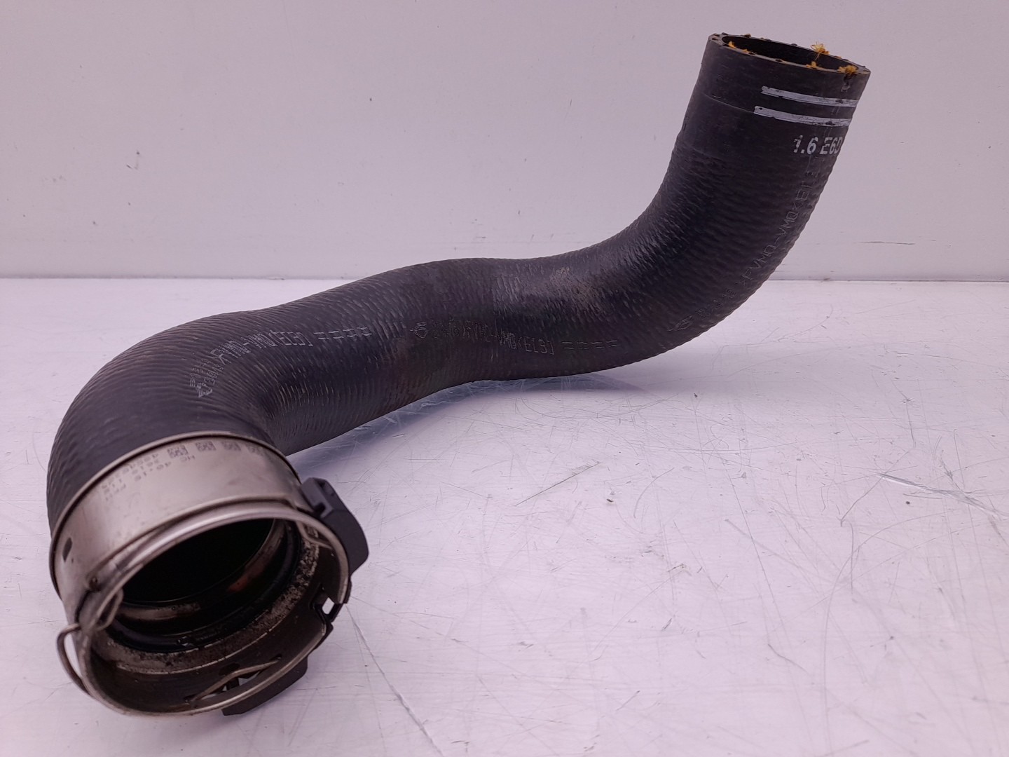 Intercooler pipe