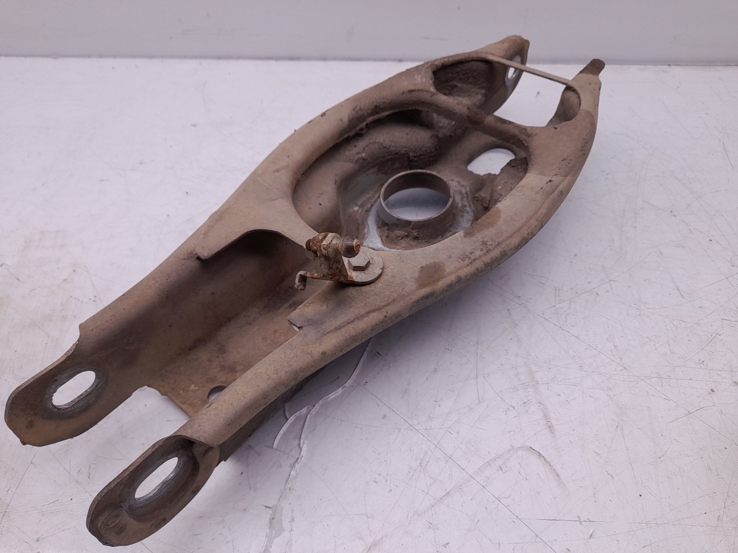 Bras de suspension Avant gauche BMW 1 (E87) Imagem-1