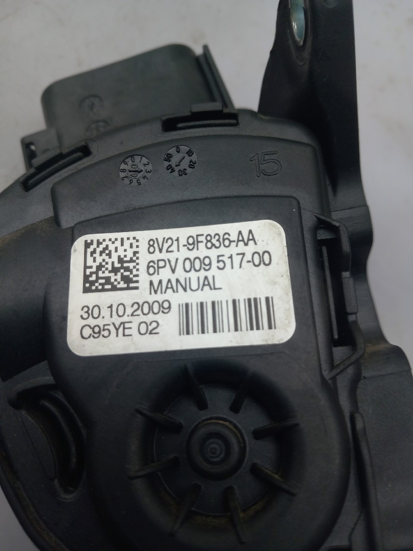 Pedal acelerador FORD Fiesta VI (CB1, CCN) Imagem-4