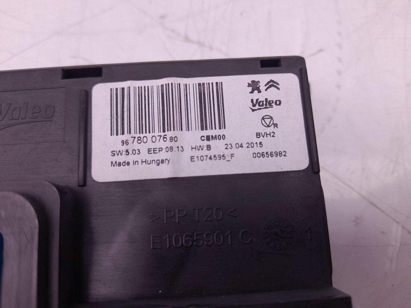 Generic Unit Module PEUGEOT 308 SW II Imagem-2