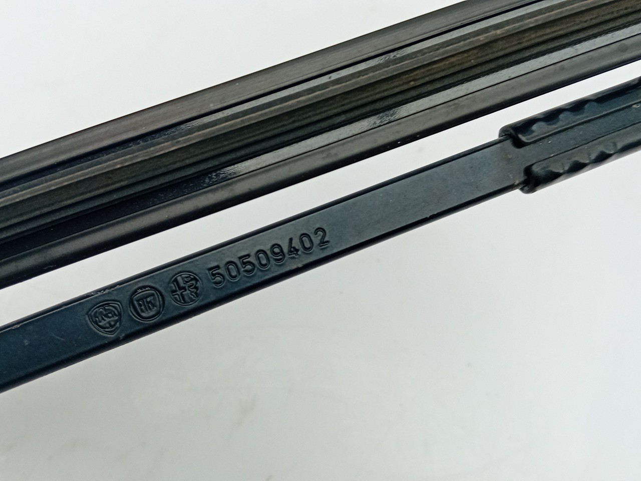 Brazo de limpiaparabrisas delantero izquierdo ALFA ROMEO Giulietta (940_) Imagem-2