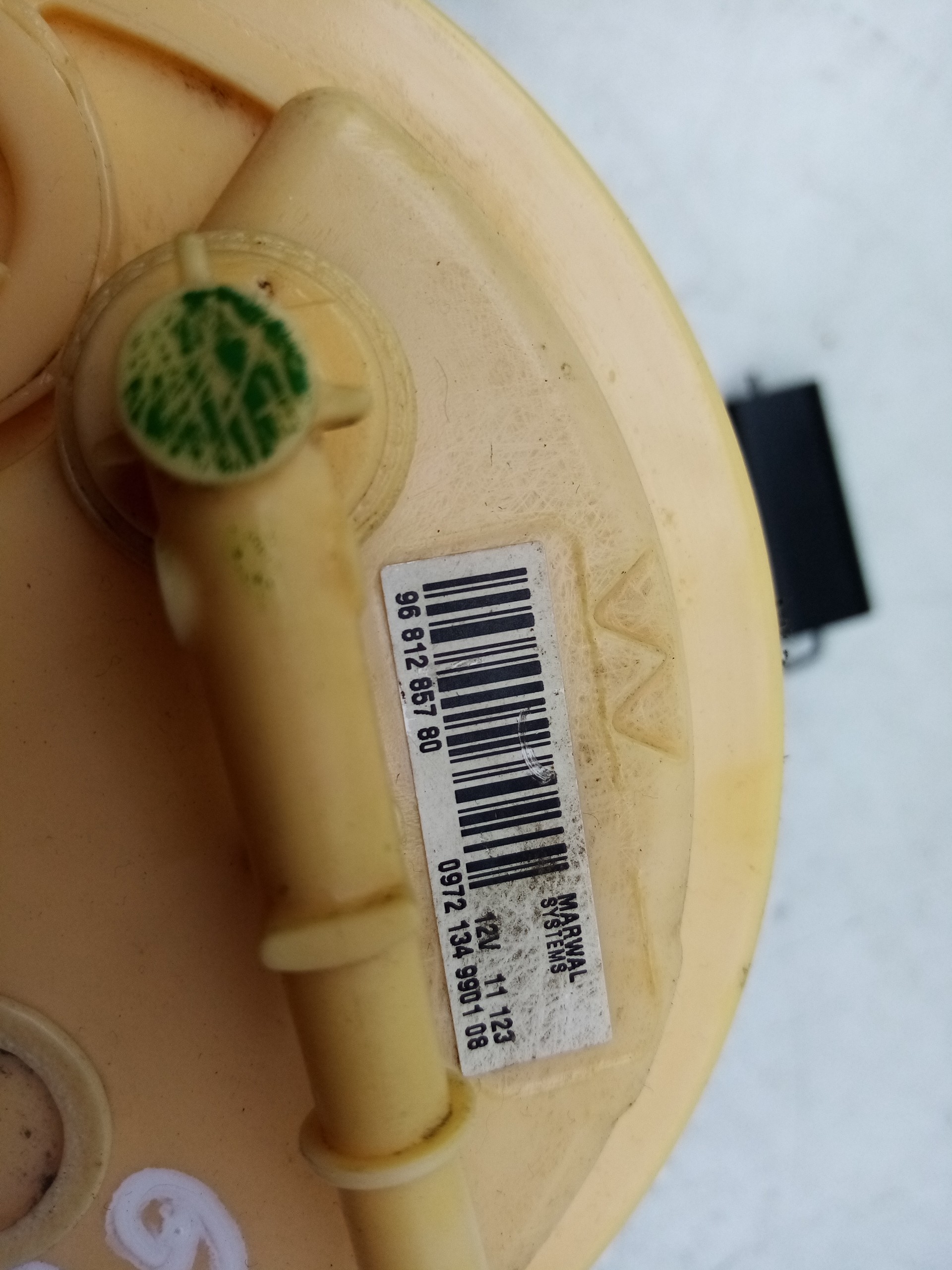 Fuel pump PEUGEOT 3008 I (0U_) Imagem-1
