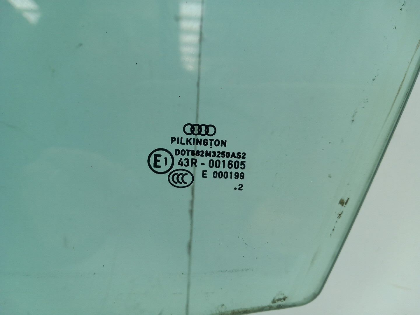 Vidro porta frente esquerda AUDI A4 Avant (8K5, B8) Imagem-1