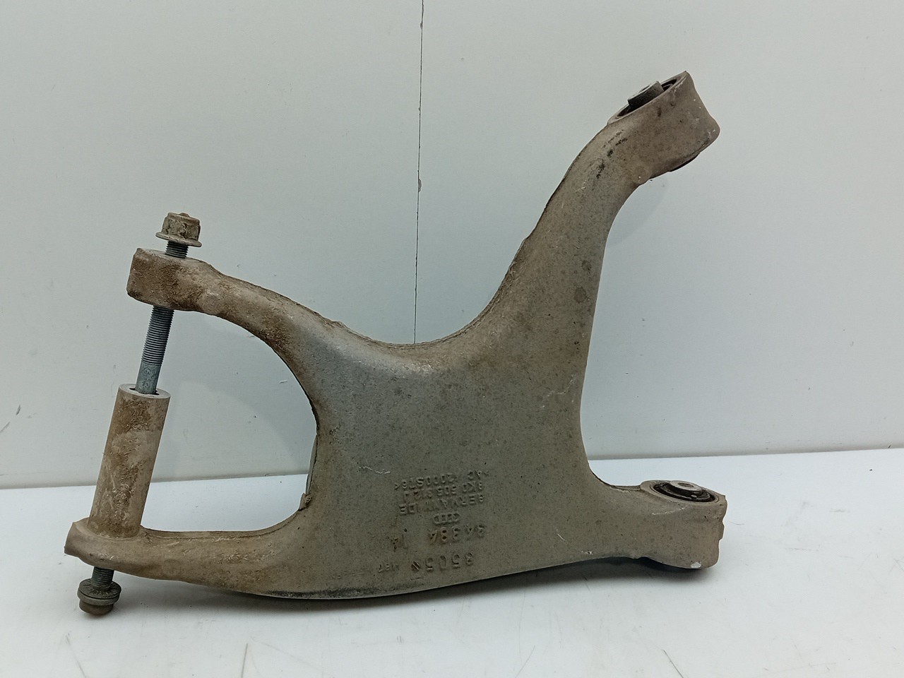 Braço de suspensão trás direito AUDI A4 Avant (8K5, B8) Imagem-1