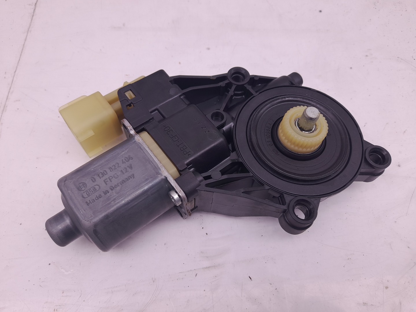 Moteur lève-vitre avant gauche FORD Fiesta VI (CB1, CCN) Imagem-1